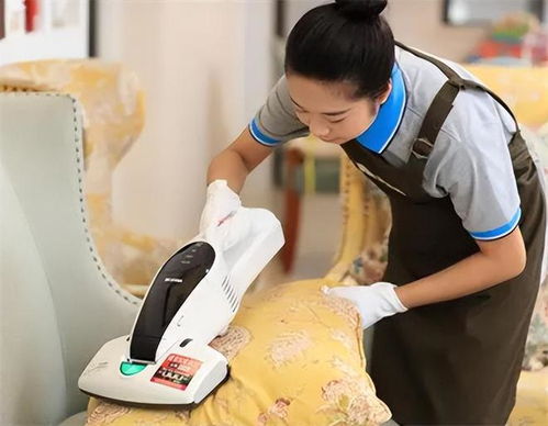 案例 上海保姆在雇主家洗澡摔傷,起訴雇主索賠28萬,法院這樣判