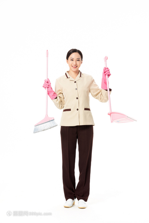 家政服務(wù)女性掃地